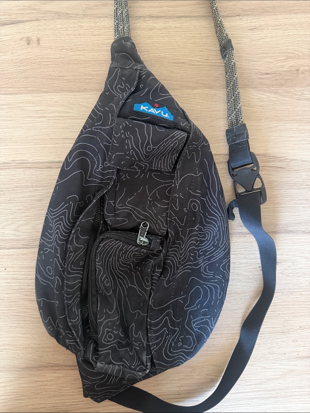 Kavu Black Topo Pattern Sling Pack